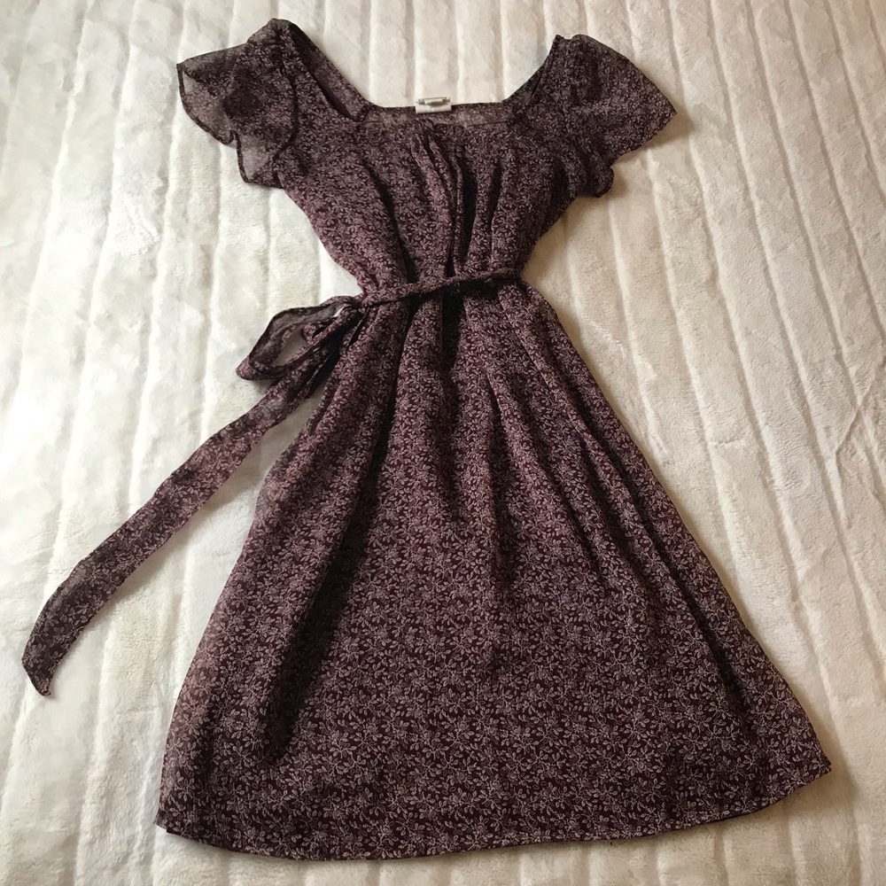 Brown floral dress 🌸